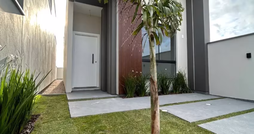 Linda casa à venda no flora flora, bairro joaoa em tijucas/sc com passagem lateral e churrasqueira