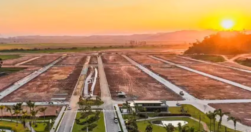 Lotes com melhor custo beneficio de tijucas, em um dos maiores loteamentos da região e com infraestrutura completa e área de lazer!