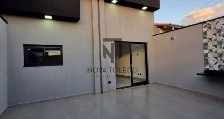 CASA TÉRREA RECÉM CONSTRUÍDA À VENDA - 85m² - 3 DORMITÓRIOS 1 SUÍTE - VILA DAS FLORES - SJC