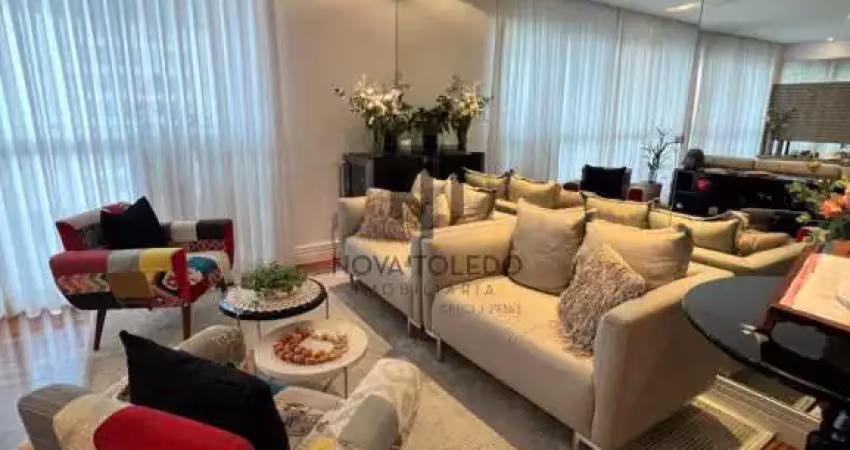 Apartamento - Jardim das Industrias - Residencial Grand Splendor - 3 Dormitórios - 142m².
