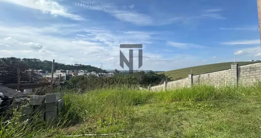 TERRENO EM CONDOMÍNIO A VENDA COM 483,50 METROS EM DECLIVE E PROJETO APROVADO PRONTO PARA CONSTRUIR - COND RES ALPHAVILLE II