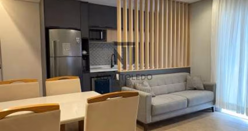 APARTAMENTO MOBILIADO PARA VENDA COM 2 DORMITÓRIOS, SENDO 1 SUÍTE, SACADA COM CHURRASQUEIRA, 2 VAGAS E COM VISTA PERMANENTE NO COND ALVORADAS ARBOVILLE - JACAREÍ.