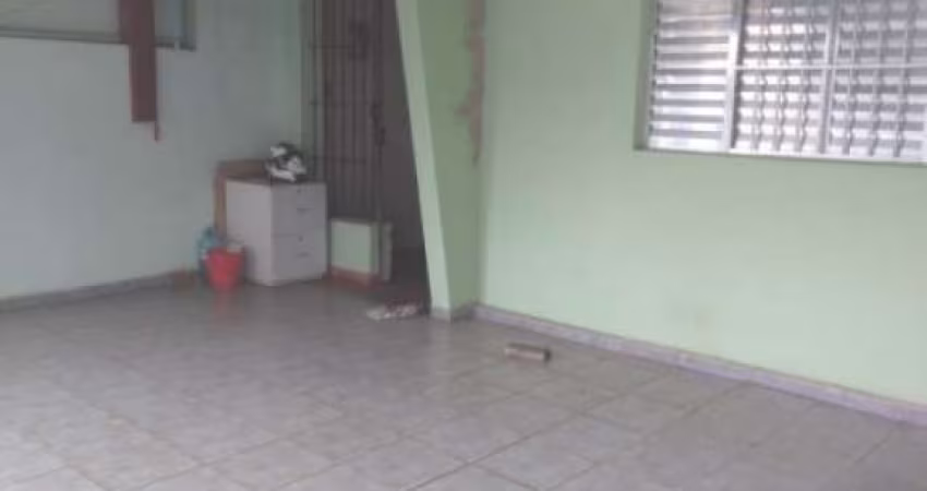 Casa térrea   com dois dormitórios,  2 vagas de garagem, 2 banheiros- próximo da Av Ultramarino - Lauzane Paulista