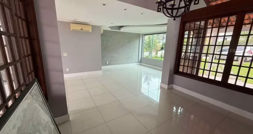 Casa com 5 dormitórios para alugar, 450 m² por r$ 16.175/mês - piratininga - niterói/rj