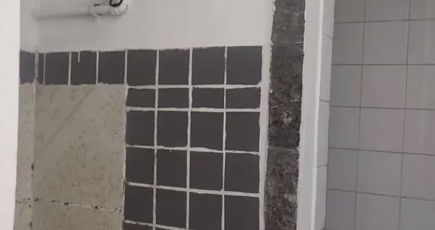 Kitnet / Stúdio para alugar no Engenho de Dentro, Rio de Janeiro 