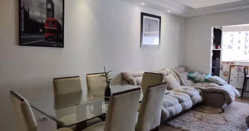Apartamento para Venda em Curitiba, Capão Raso, 3 dormitórios, 1 suíte, 2 banheiros, 1 vaga