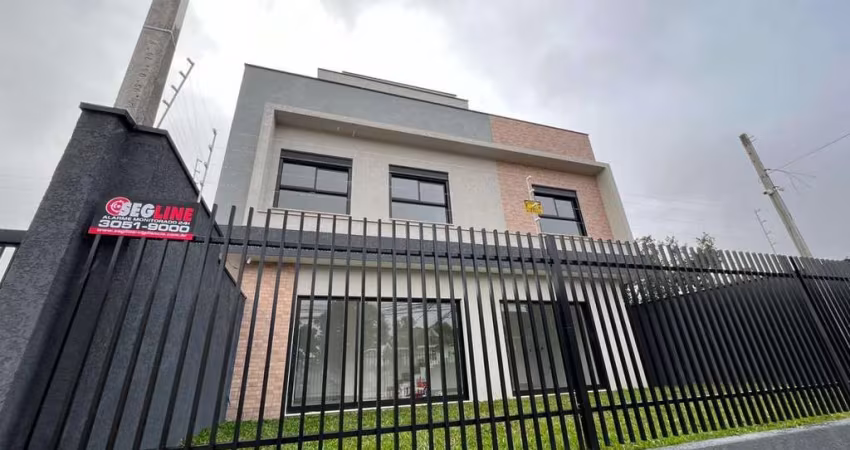 Sobrado em Condomínio para Venda em Curitiba, Xaxim, 3 dormitórios, 1 suíte, 4 banheiros, 2 vagas