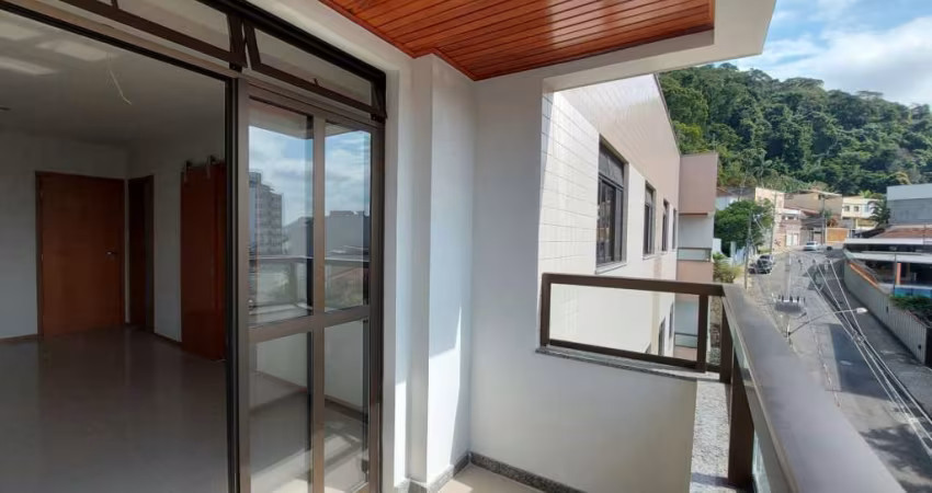 2 quartos com suíte, varanda, garagem, elevador no Santa Helena