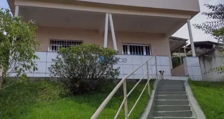 Casa com 2 quartos à venda na Rua Santa Luiza de Marilac, Bandeirantes, Juiz de Fora