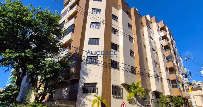 Apartamento 03 quartos com suíte, elevador e 02 vagas no santa helena