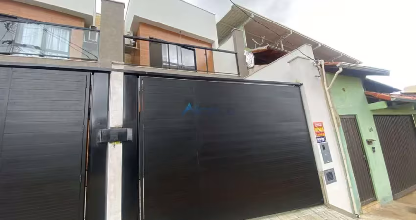 Casa com 3 quartos à venda na Rua Aristóteles Braga, São Pedro, Juiz de Fora
