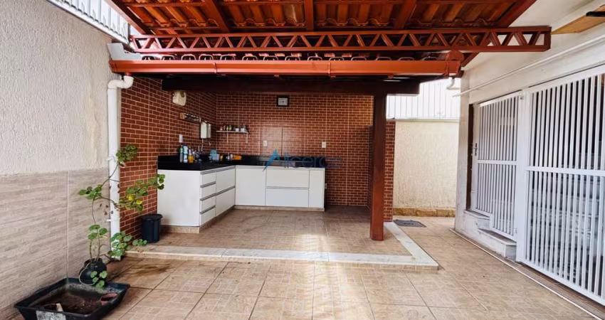 Casa com 03 quartos 02 suites à venda - Bairu- valor 950.000,00