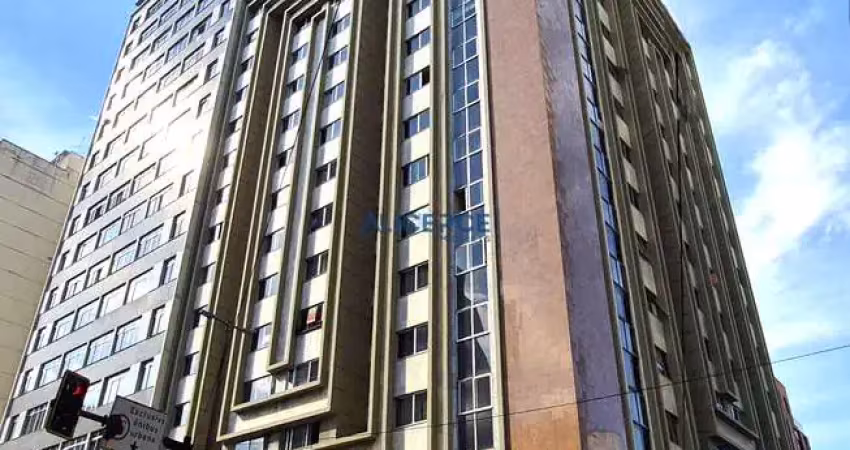 Apartamento 01 quarto e sala com elevador no centro.