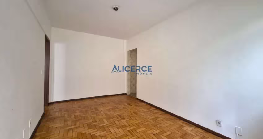 Apartamento com 1 quarto à venda na Rua Teodorico de Assis, Manoel Honório, Juiz de Fora