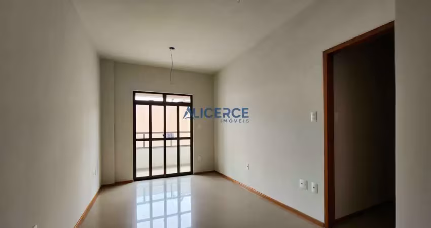 Apartamento 2 quartos com garagem livre, elevador, 1ª locação!