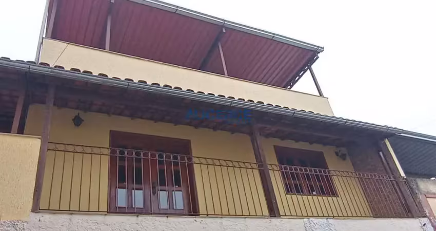 Casa com 3 quartos à venda na Rua Montezinas, Fábrica, Juiz de Fora