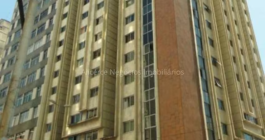 Apartamento de 01 quarto.  Centro