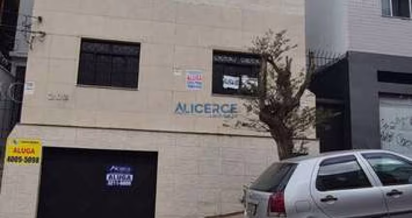 Casa Comercial ou Residencial com 110m².   Centro