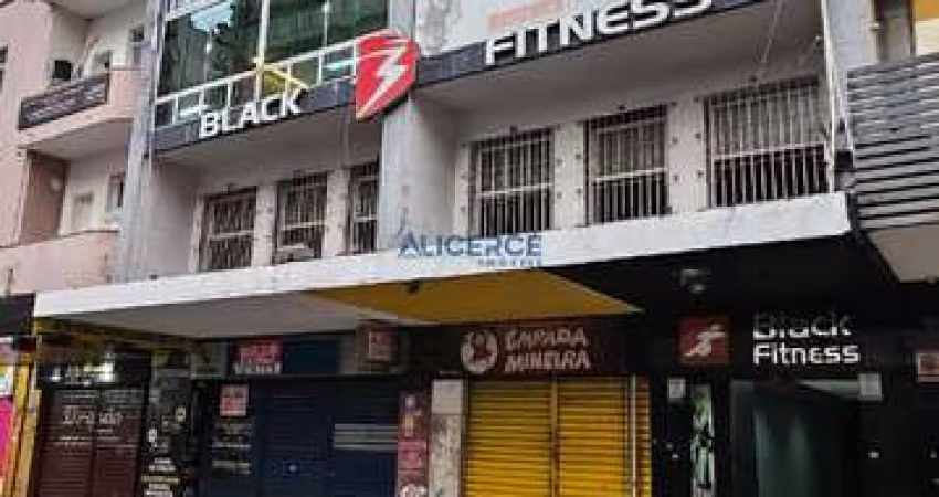Loja com 410m².  Centro