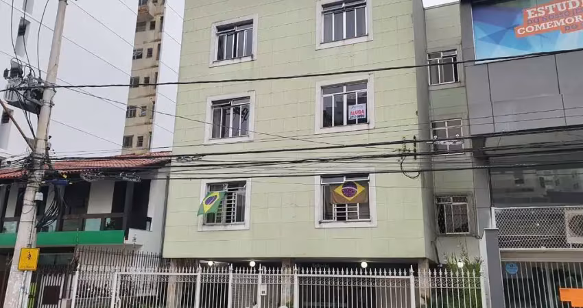 Apartamento com 3 quartos para alugar na Avenida Presidente Itamar Franco, Centro, Juiz de Fora