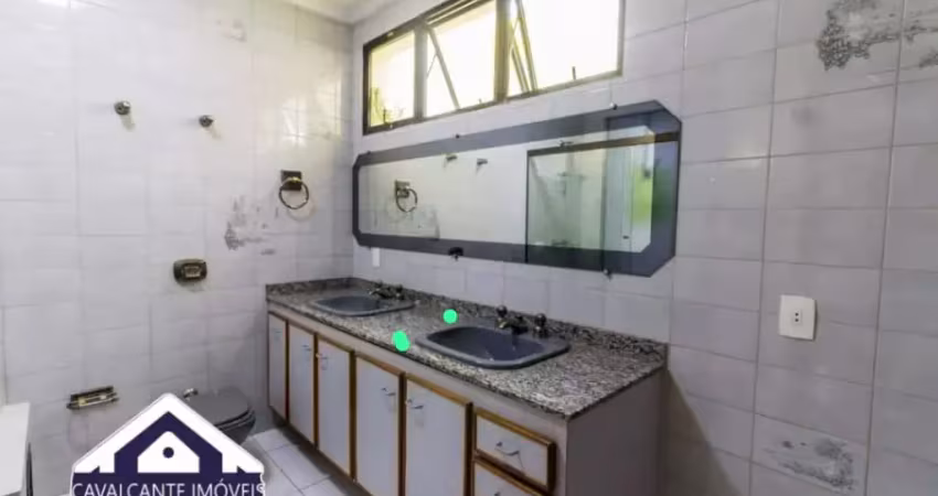 Casa à venda com 300m², 3 quartos e 5 vagas no maia