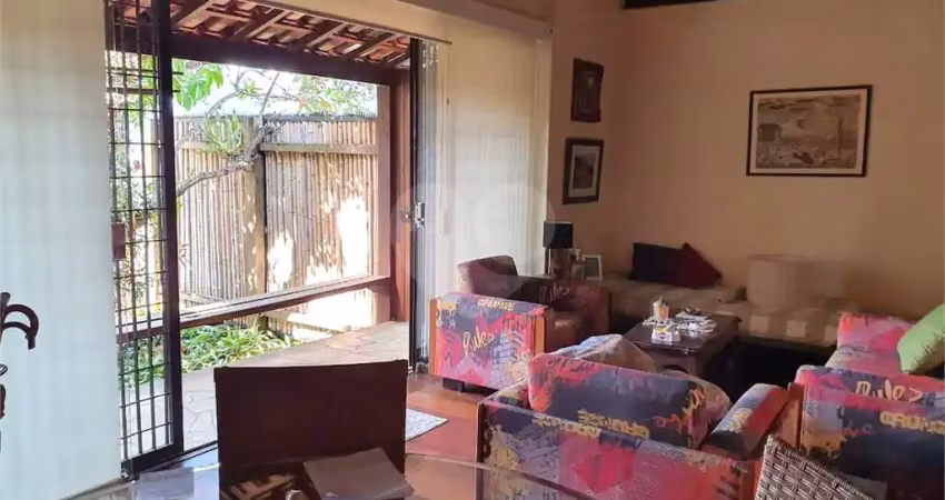 Casa com 3 quartos à venda na Marechal Floriano Peixoto, Centro, São Roque