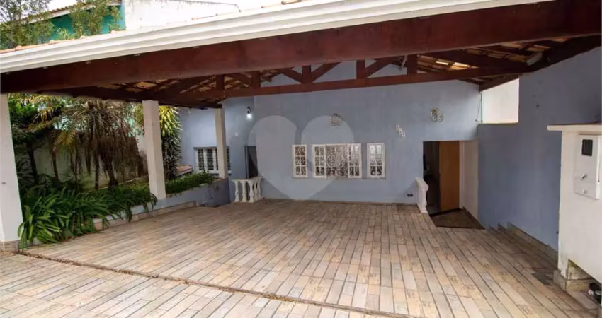 Casa com 3 quartos à venda na Novellara, Vila Mike, São Roque