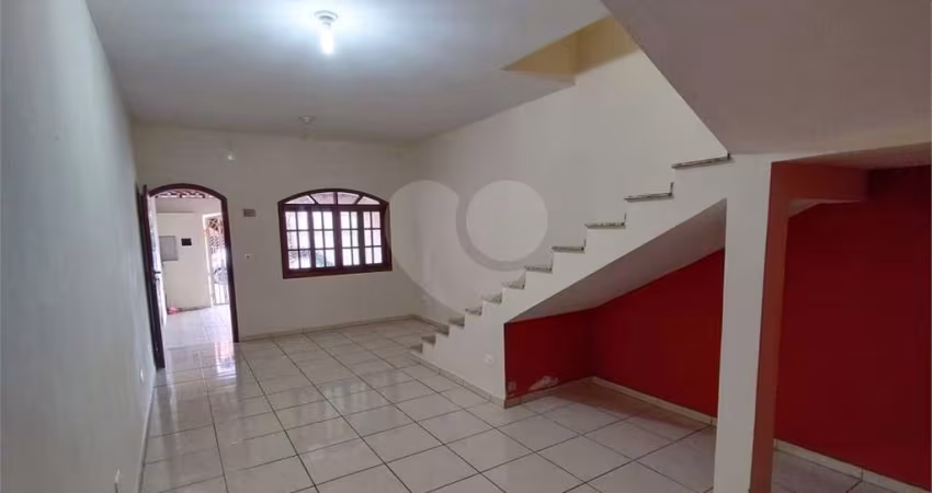 Casa com 3 quartos à venda em Residencial Park - SP