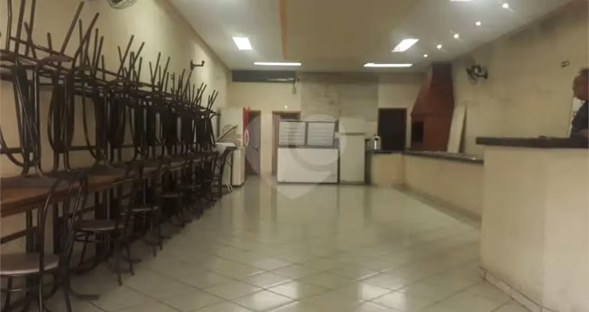Ponto comercial para alugar na Francisco De Assis Pinto Oliveira, Centro, Mairinque