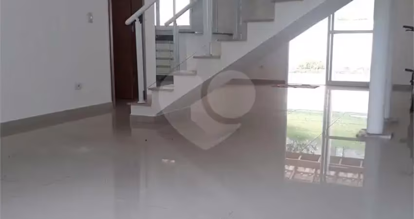 Casa com 3 quartos à venda na Rua Santa Quitéria, Vila Irene, São Roque