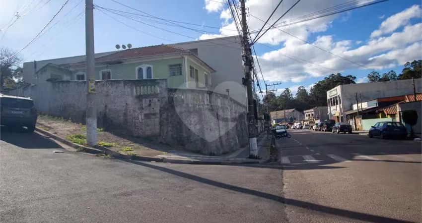 Casa com 3 quartos à venda na Alfredo Herculano Giusseppe Bertolini, Vila Sorocabana, Mairinque