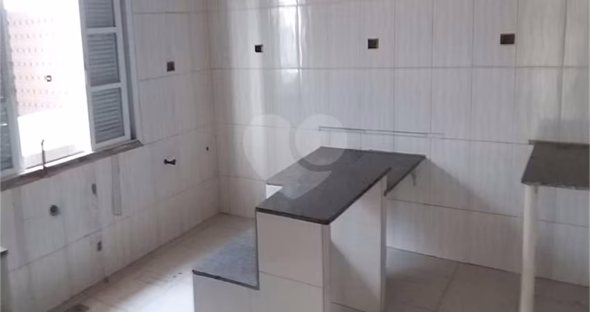 Casa com 4 quartos à venda em Vila Campesina - SP