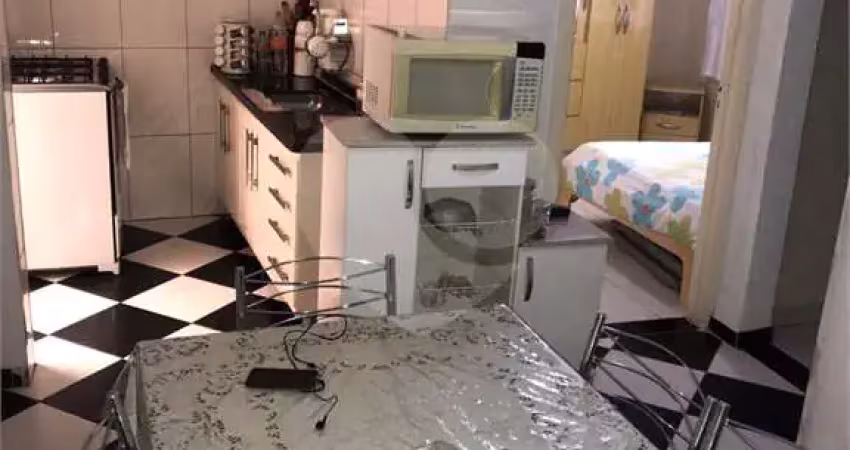 Casa térrea com 3 quartos à venda em Jardim João Xxiii - SP