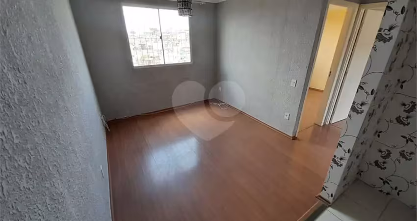 Apartamento com 2 quartos para locação em capão redondo - sp
