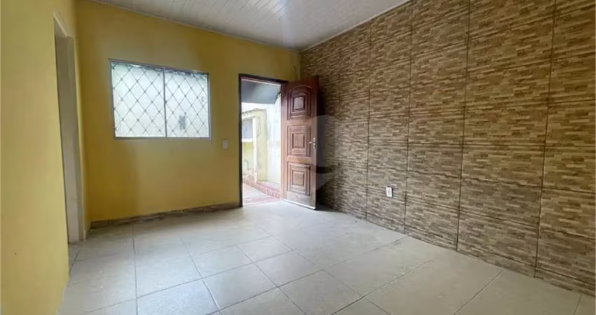 Casa com 2 quartos à venda na Maria Callas, Campo Limpo, São Paulo