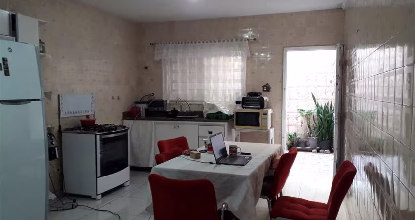 Sobrado com 2 quartos à venda em Jardim Pazini - SP