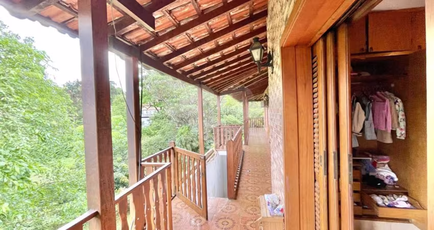 Casa com 5 quartos à venda ou para locação em Vila Santo Antônio - SP