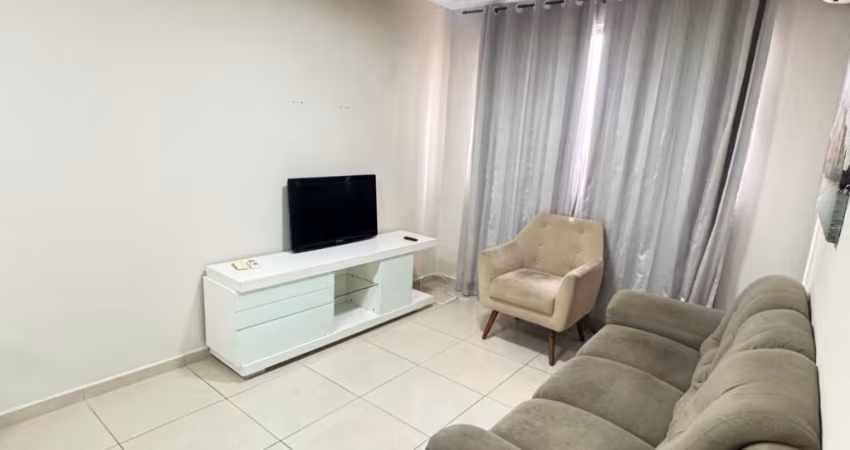 Apartamento para locação anual no Centro de Balneário Camboriú
