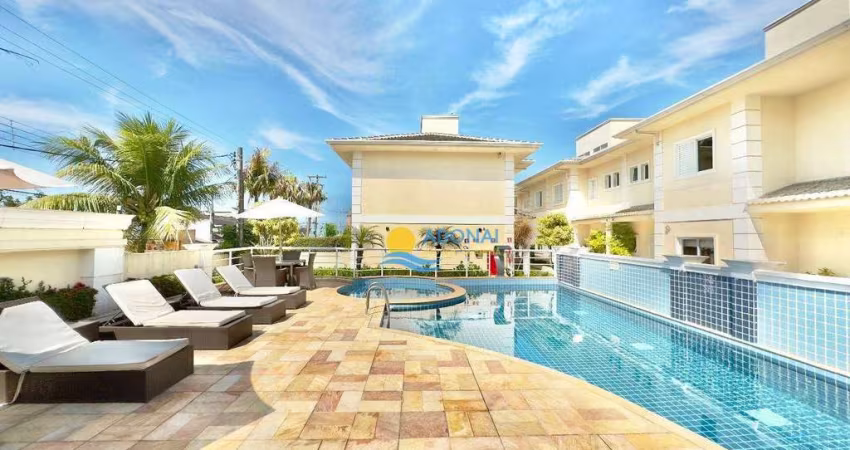 Casa à venda na Praia da Enseada, 3 Quartos, 3 Vagas.