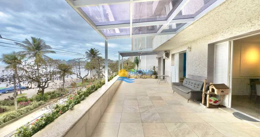 Apartamento à venda na Praia das Pitangueiras, 5 Suítes, 2 Vagas.