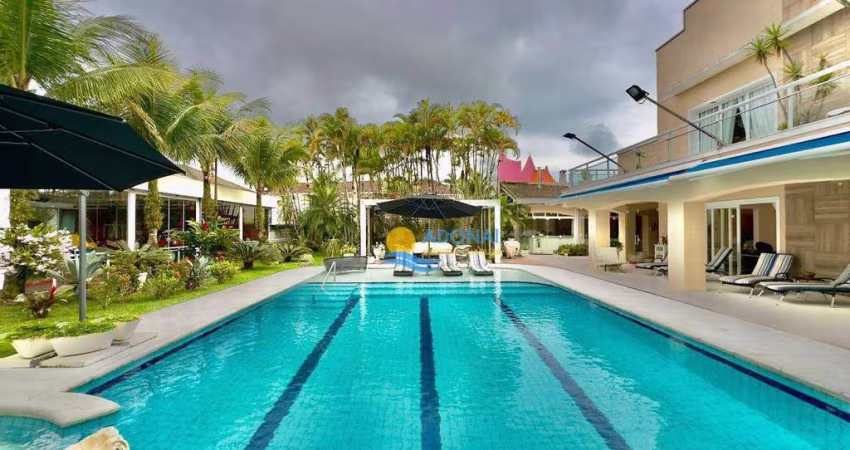 Apartamento à venda no Jardim Acapulco, 5 Suítes, 6 Vagas.