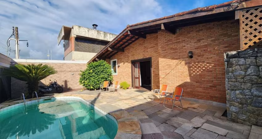 Casa com 5 dormitórios à venda, 283 m² por R$ 895.000,00 - Enseada - Guarujá/SP