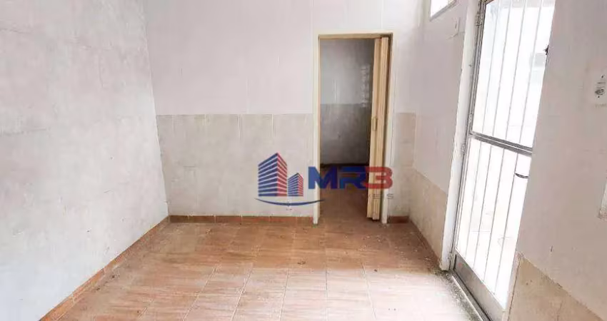 Casa em condomínio fechado com 1 quarto para alugar na Avenida Tenente-Coronel Muniz de Aragão, 83, Anil, Rio de Janeiro