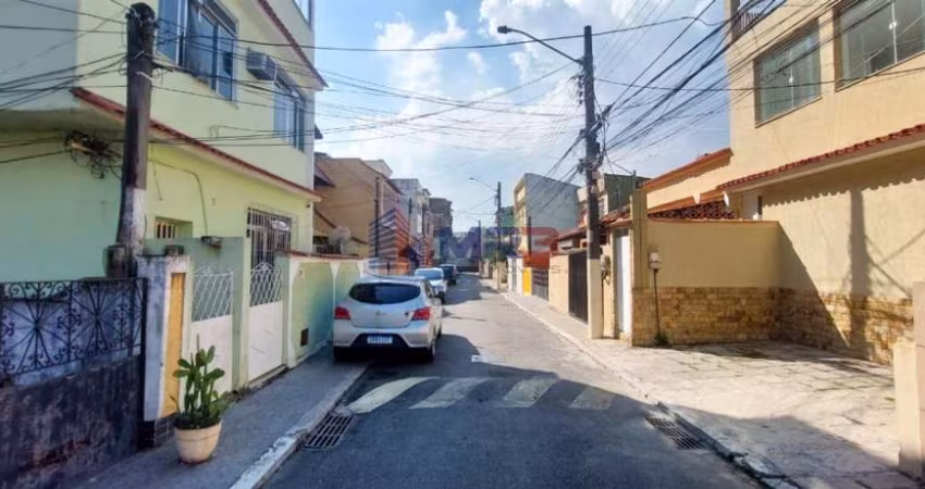 Casa em condomínio fechado com 2 quartos à venda na Rua Albano, 85, Praça Seca, Rio de Janeiro