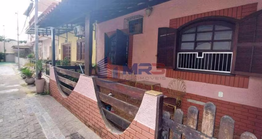 Casa em condomínio fechado com 4 quartos à venda na Rua Nossa Senhora das Graças, 259, Ramos, Rio de Janeiro