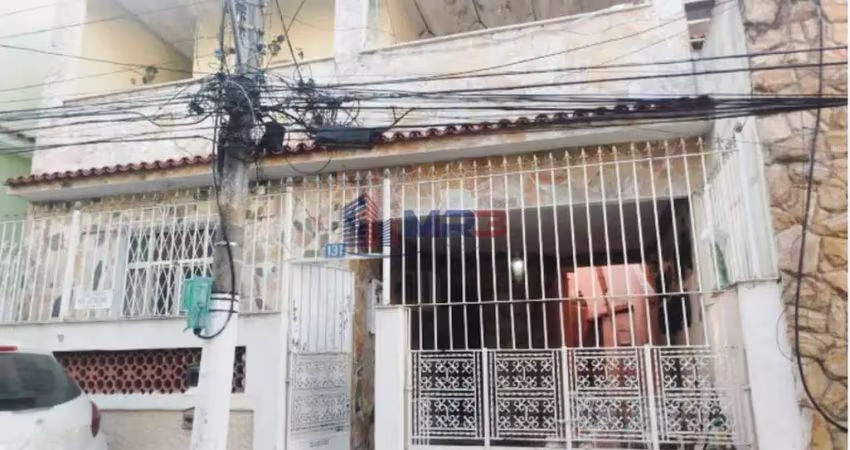 Casa em condomínio fechado com 3 quartos à venda na Estrada Intendente Magalhães, 860, Vila Valqueire, Rio de Janeiro