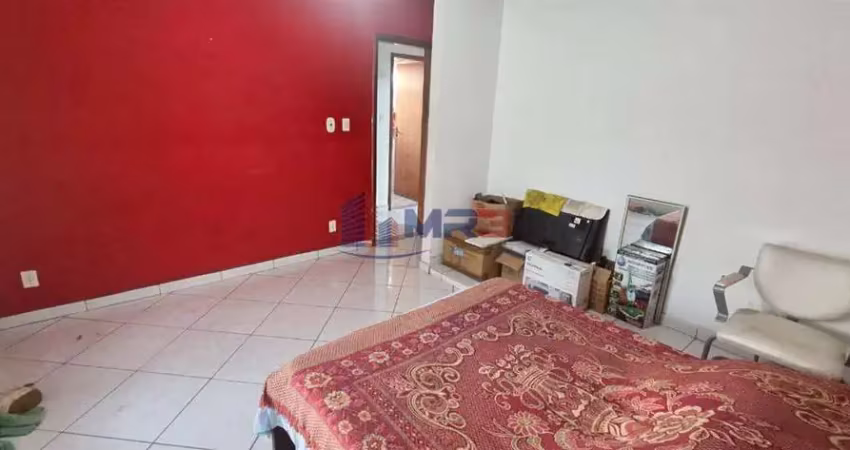 Casa com 3 quartos para alugar na Rua Biriba, 489, Bangu, Rio de Janeiro