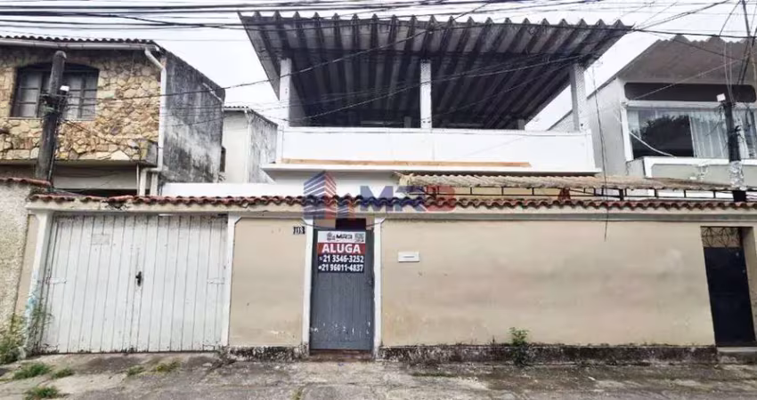 Casa com 4 quartos para alugar na Rua General José Eulalio, 118, Anil, Rio de Janeiro