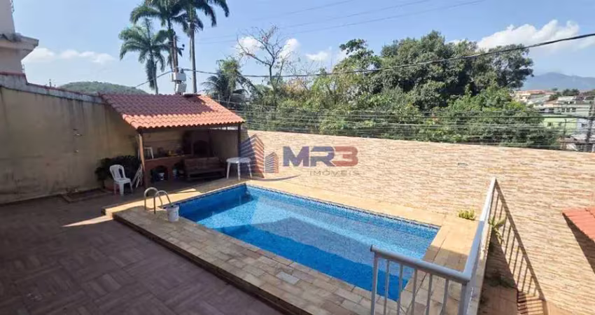 Casa com 4 quartos para alugar na Rua Ícaro, 149, Curicica, Rio de Janeiro