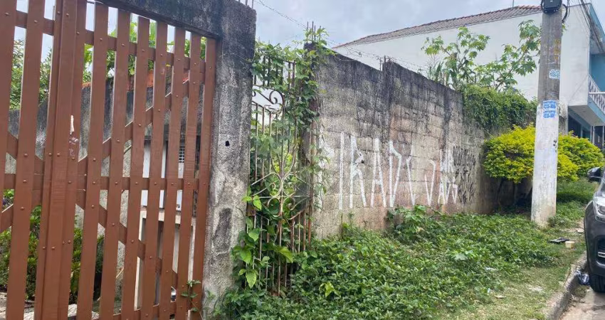 Terreno 15 x 50 em excelente localização bom pra construir galpões ou sobrados